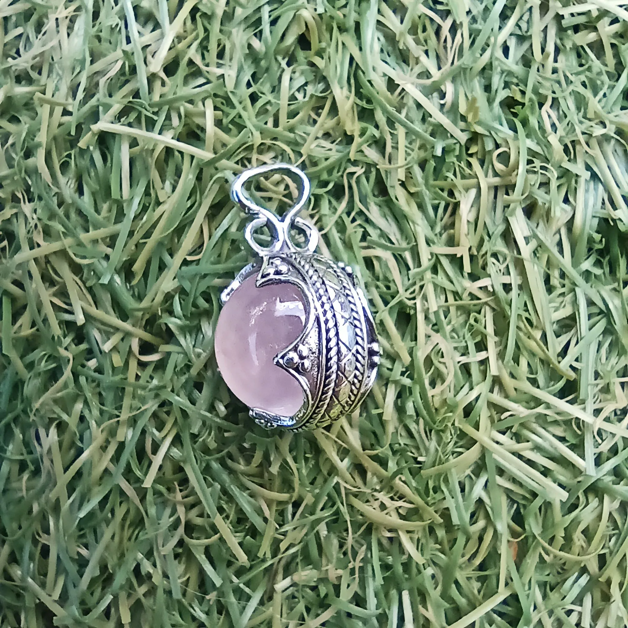Small Silver Gotland Rose Quartz Ball Pendant