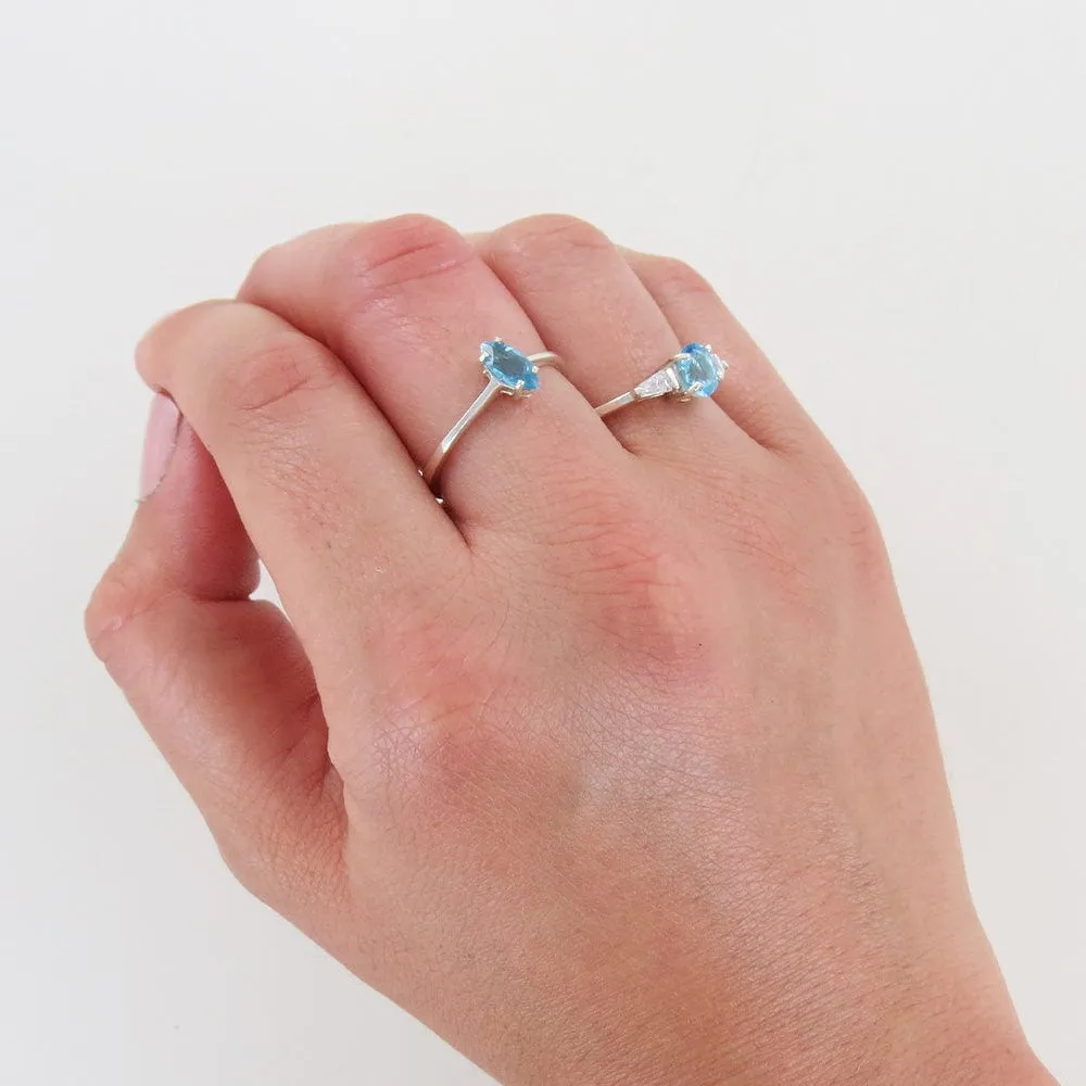STERLING SILVER RING WITH MARQUISE SWISS BLUE TOPAZ