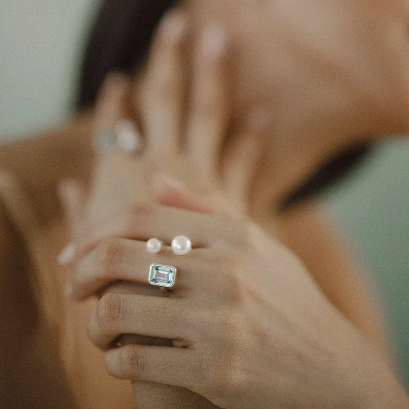 The MIRROR Ring